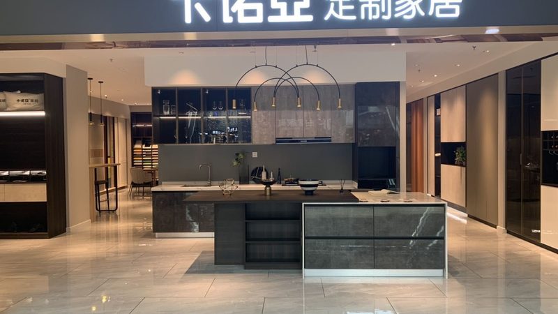 整体衣柜材质揭秘：分类与清洁之道